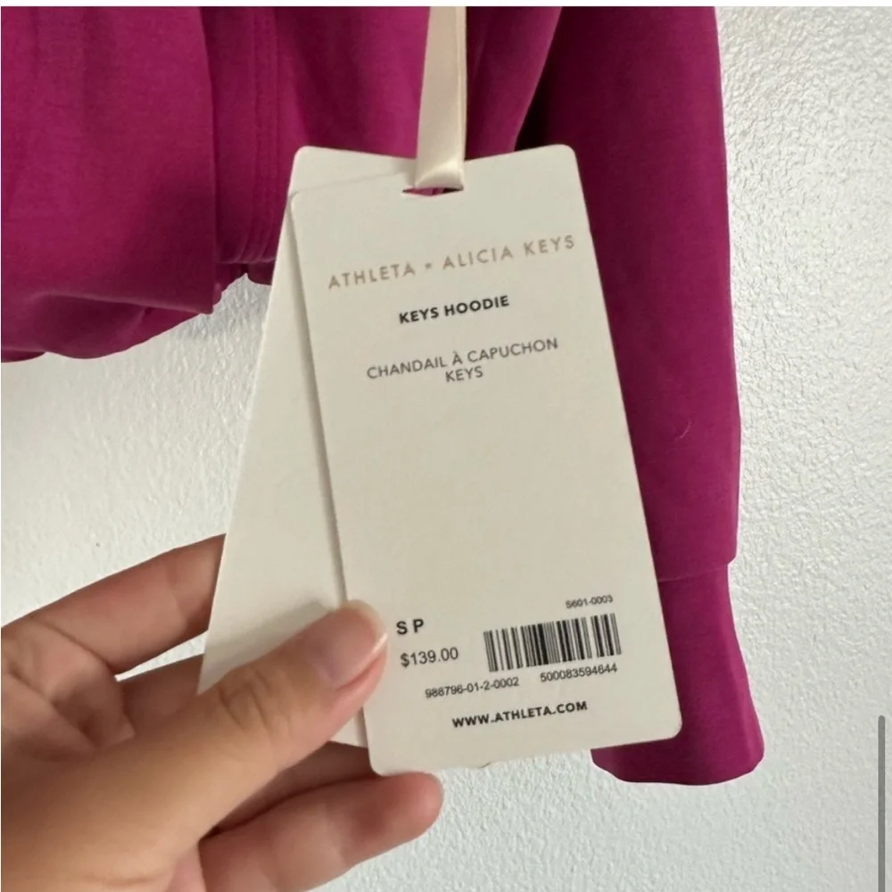 Athleta Alicia Keys Women's fuchsia
Pink hoodie - Picture 9 of 9